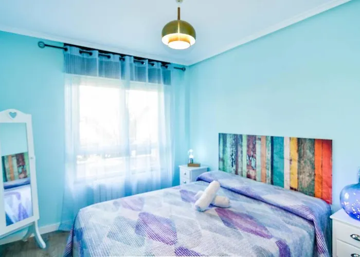 Dos Coqueto Y Comodo Con Piscina Y Padel